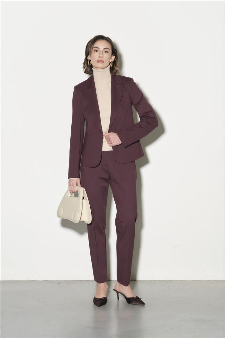 Single-Breasted Fitted Jacket with Pockets