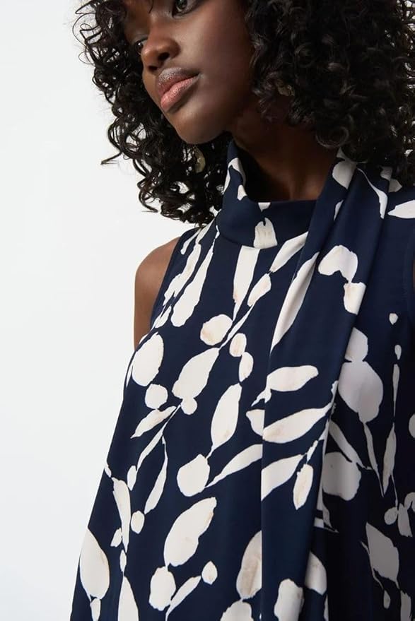 Chic Abstract Sleeveless Top Style