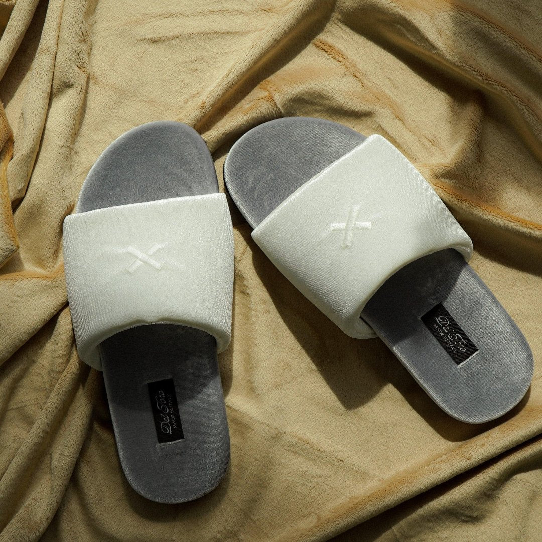 Women's Grigio & Cream Velvet House Slide