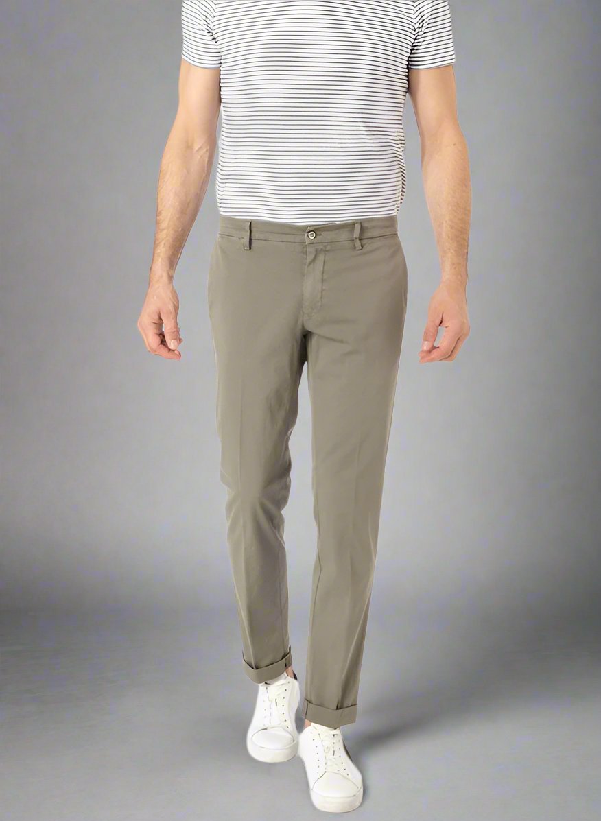 New York Men'S Chino Pants In Stretch Satin Regular