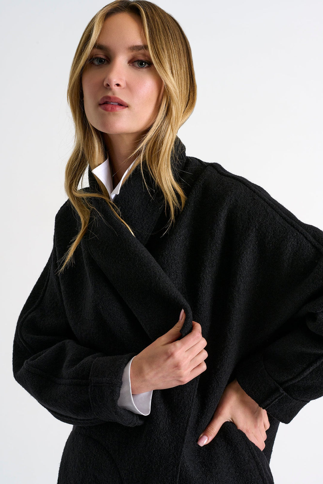 52276-79-800 - Vest 2 / 800 Caviar / 100% WOOL