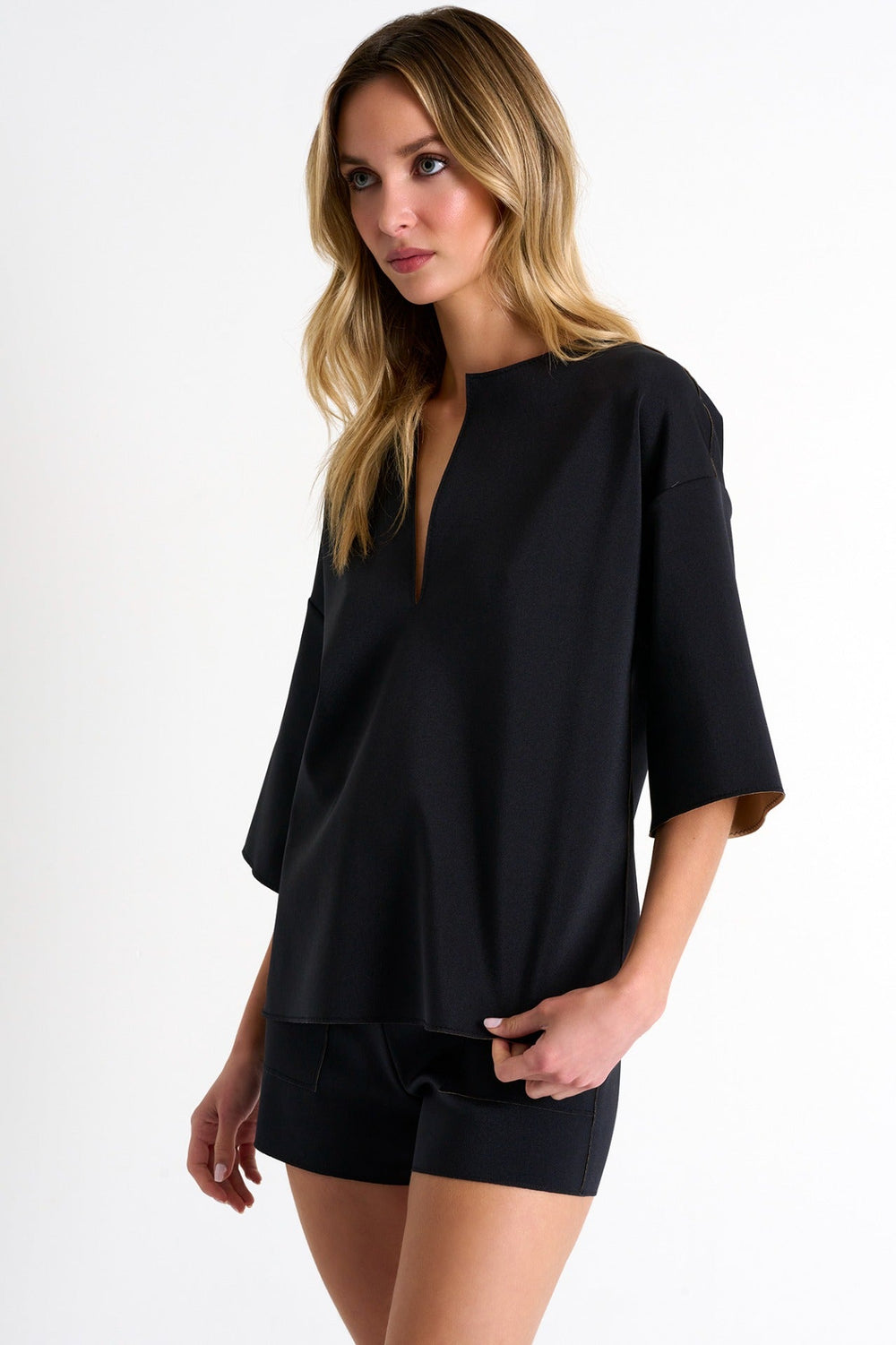 Lapel Collar Top - 52326-61-820 02 / 820 Caviar & Champagne / 75% POLYAMIDE, 25% ELASTANE