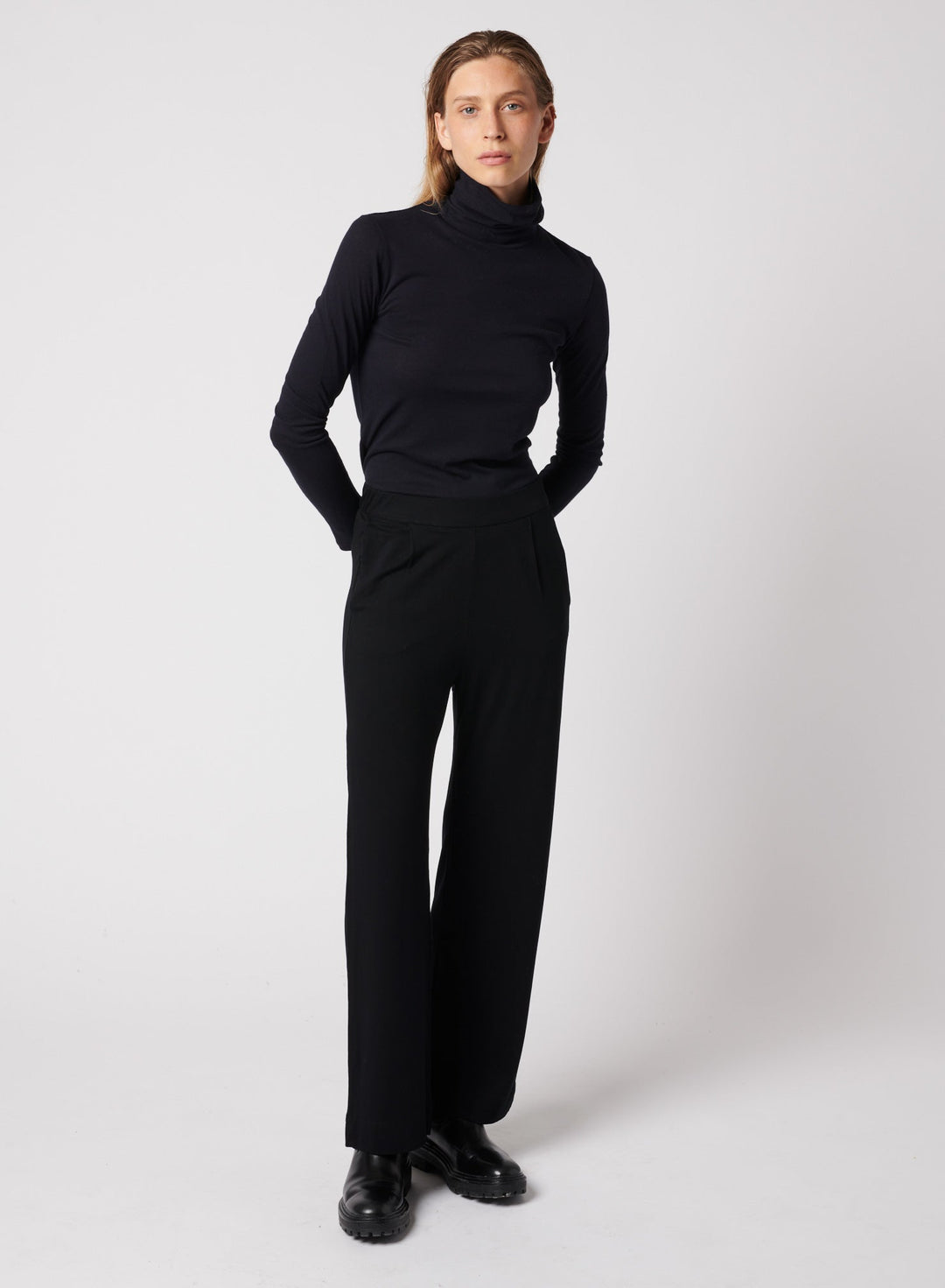 COTTON/CASHMERE LONG SLEEVE TURTLENECK - TURTLENECK L/S - Majestic Filatures North America