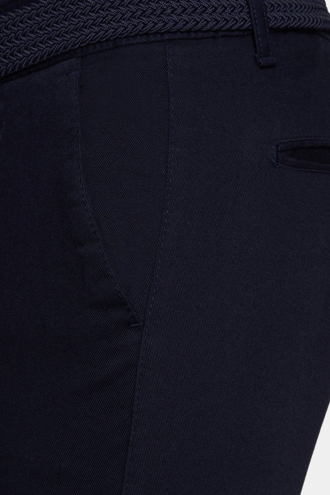 The Timeless Chino (Navy)