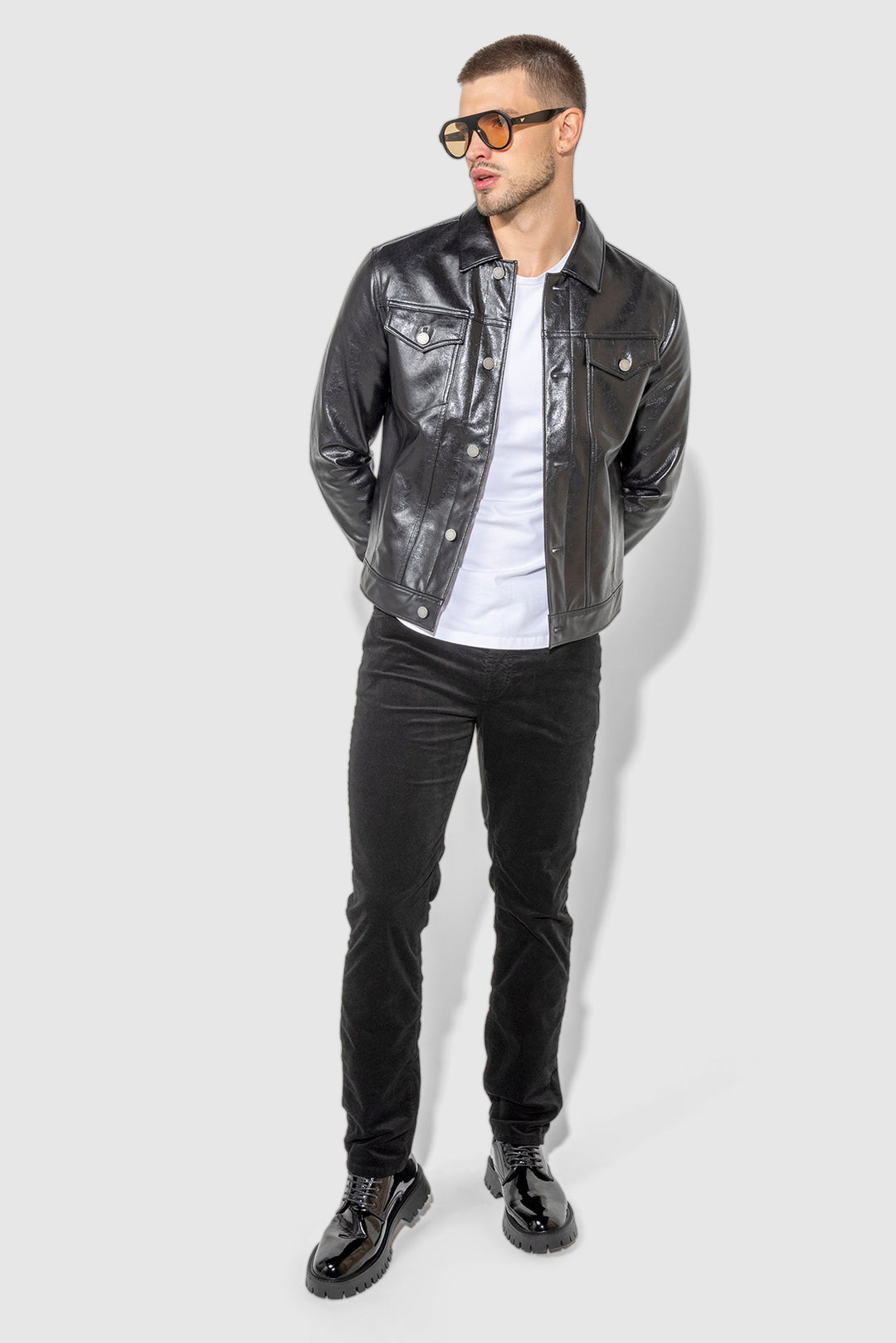 Dean Patent Noir
