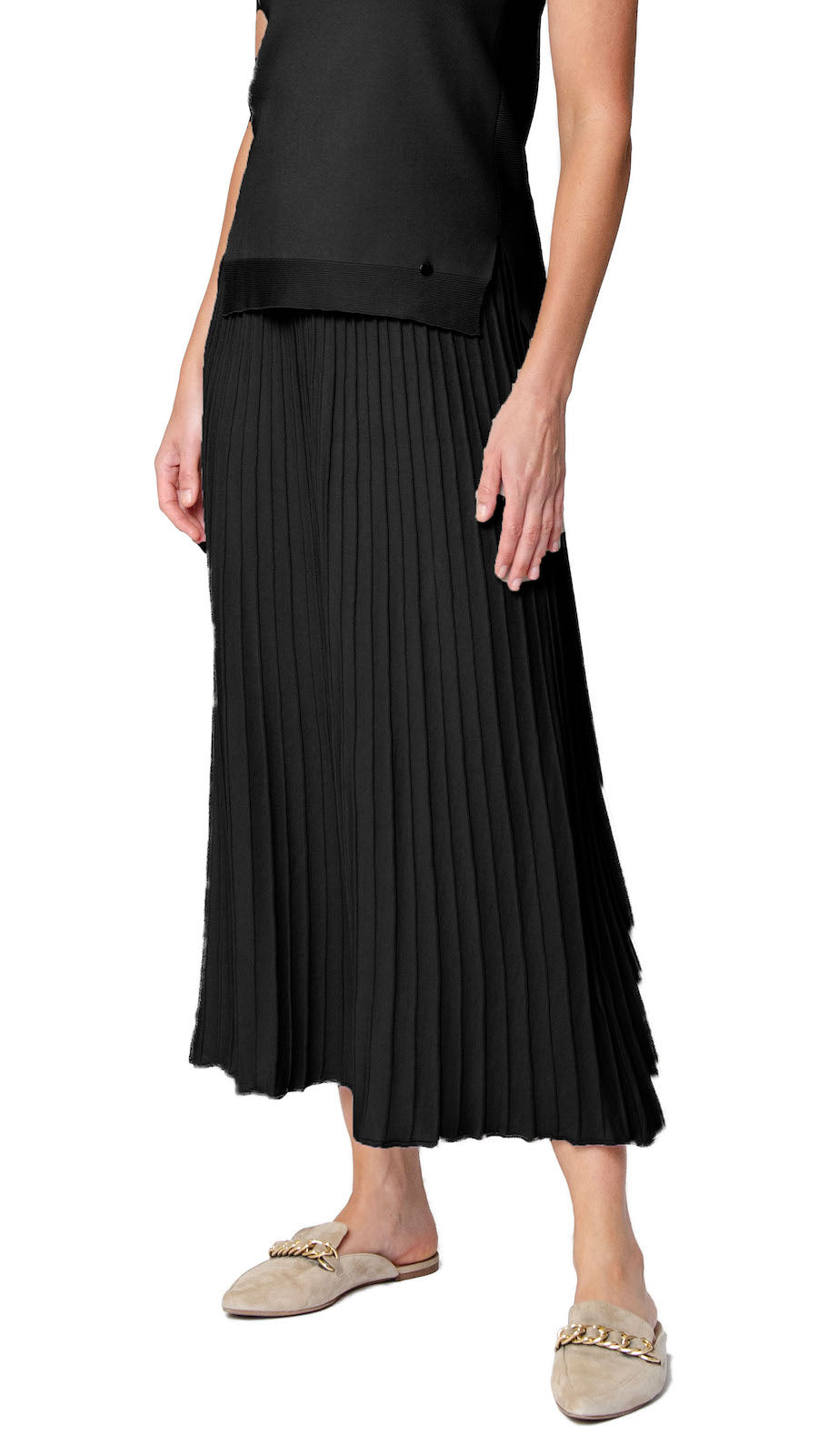 Geraldina Pleated-Knit Maxi Skirt; Black – Morneault's Stackpole Moore ...