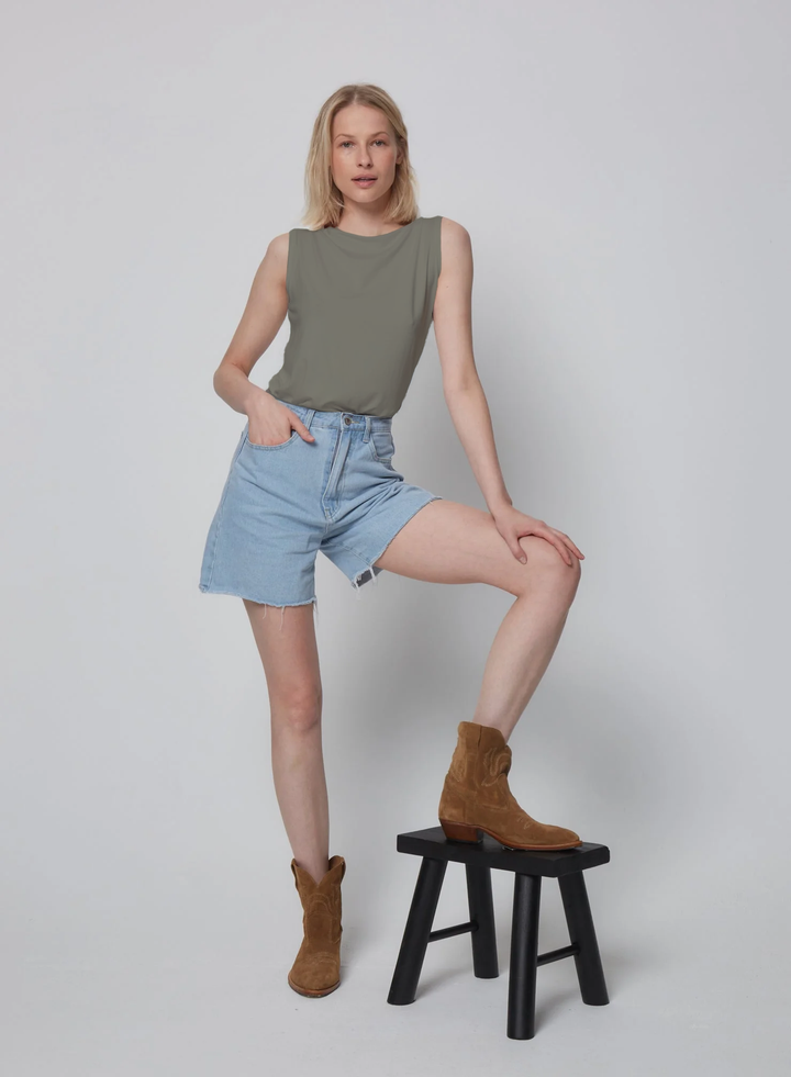 Soft Touch Semi Relaxed Boatneck Tank - Kaki Army
