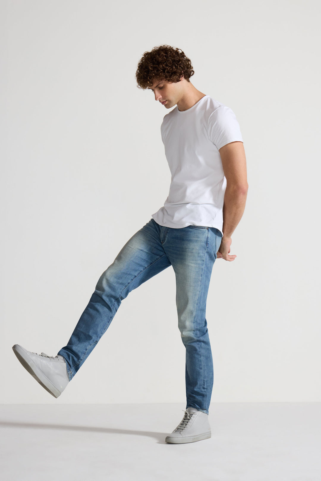 Brando Medium Indigo