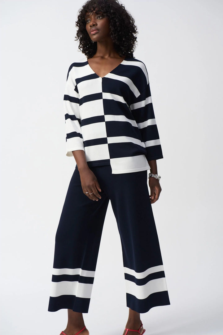 Striped V-Neck Pullover - Midnight Blue/Vanilla