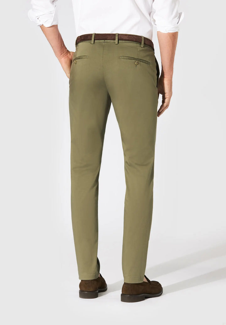 Tilo - The Business Chino Olive
