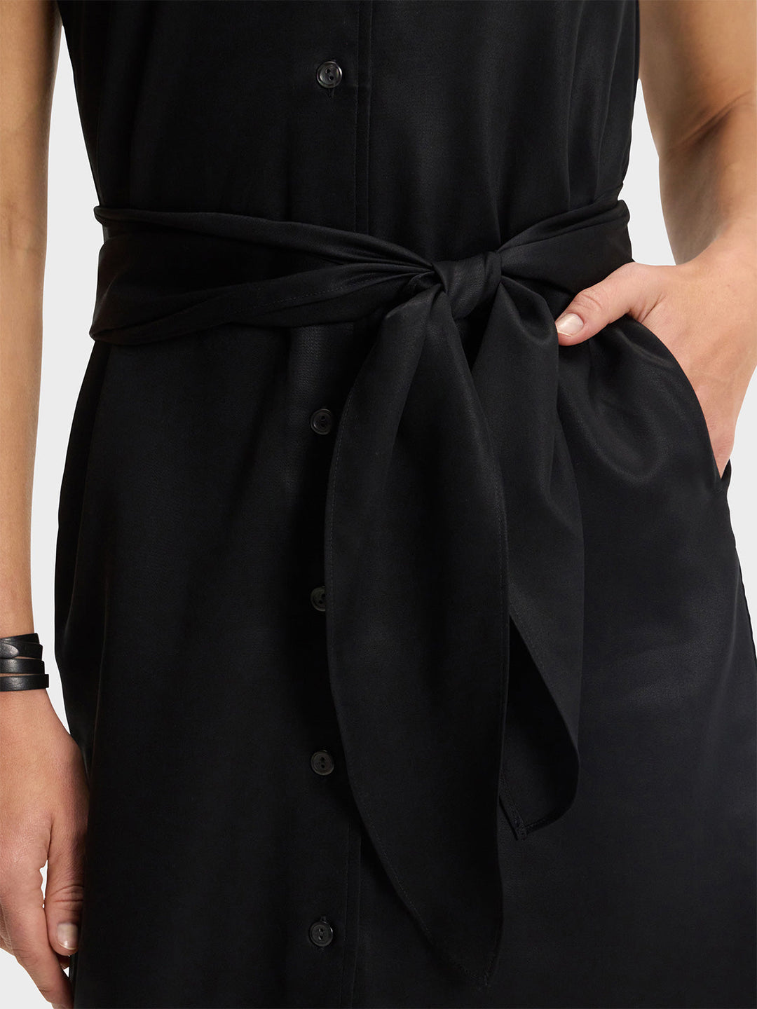 CAP SLEEVE DRESS: THE HEIRESS