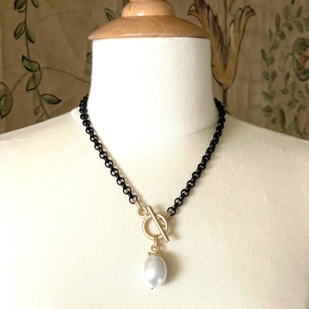 Matte Black Rolo Chain Necklace with Cotton Pearl Pendant