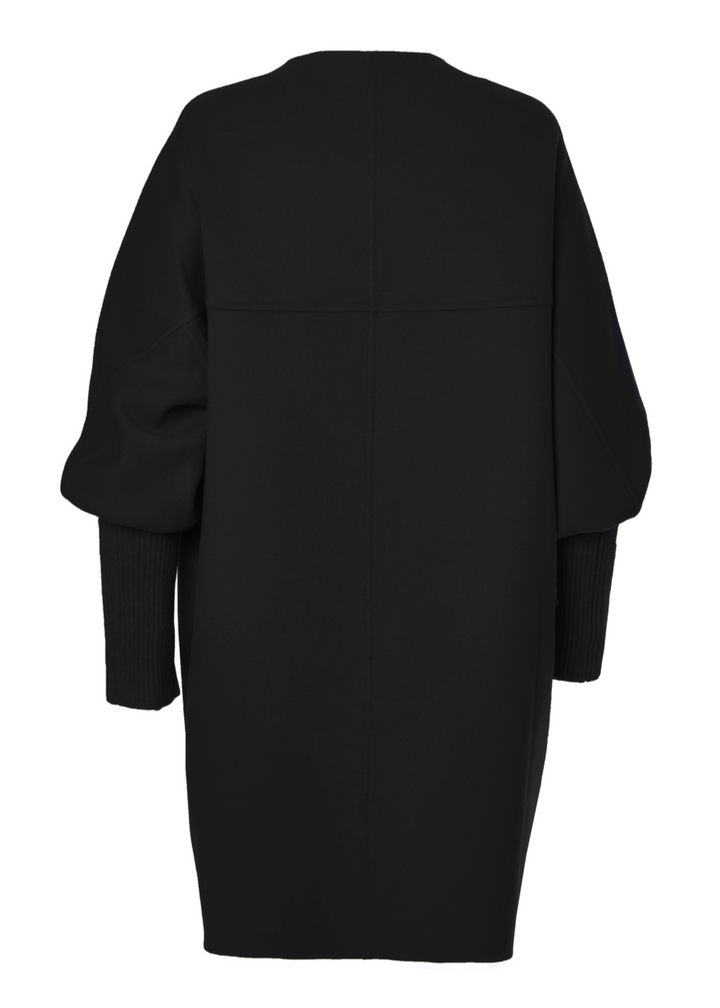 Wool Ribbed Cuff Sleeve Coat In Black