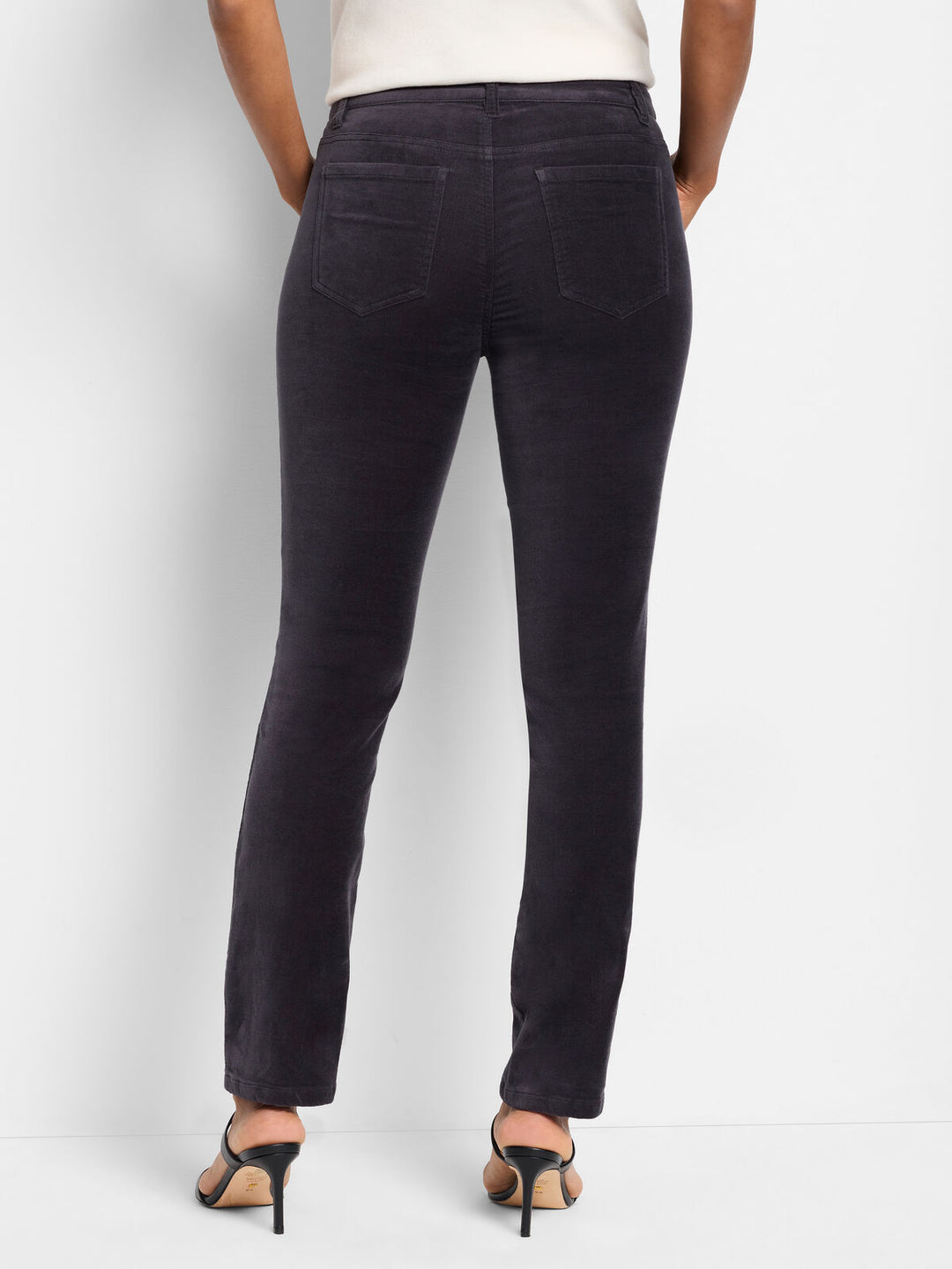 28" Velvet Straight Ankle Pant - Charcoal