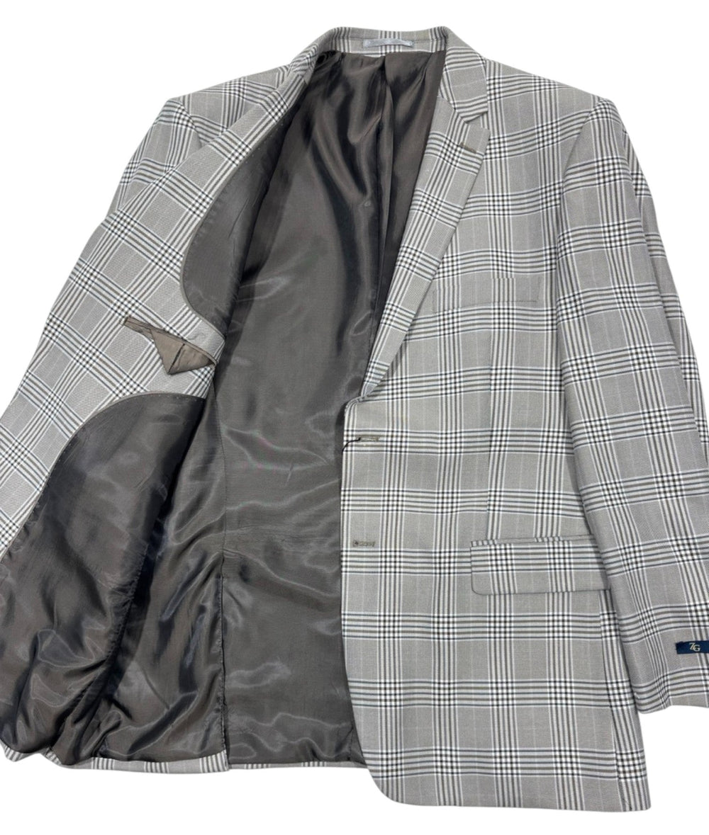 Grey multi line plaid sport coat