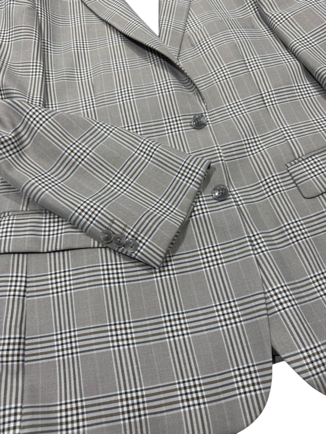 Grey multi line plaid sport coat