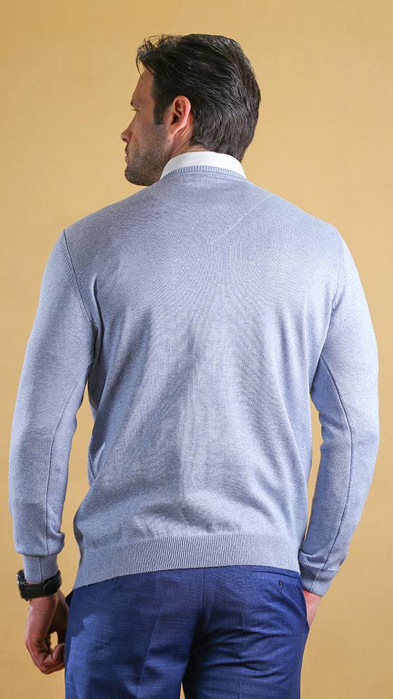 The Caravan v neck (Powder Blue)