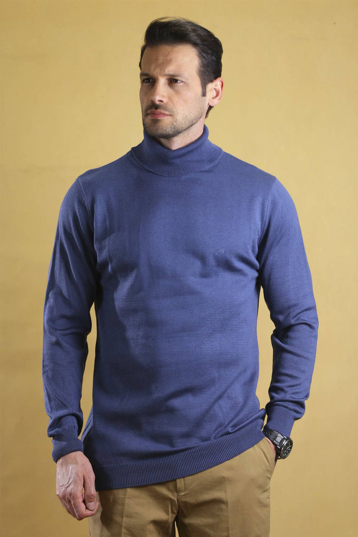The Trailblazer Sweater(Royal Blue)