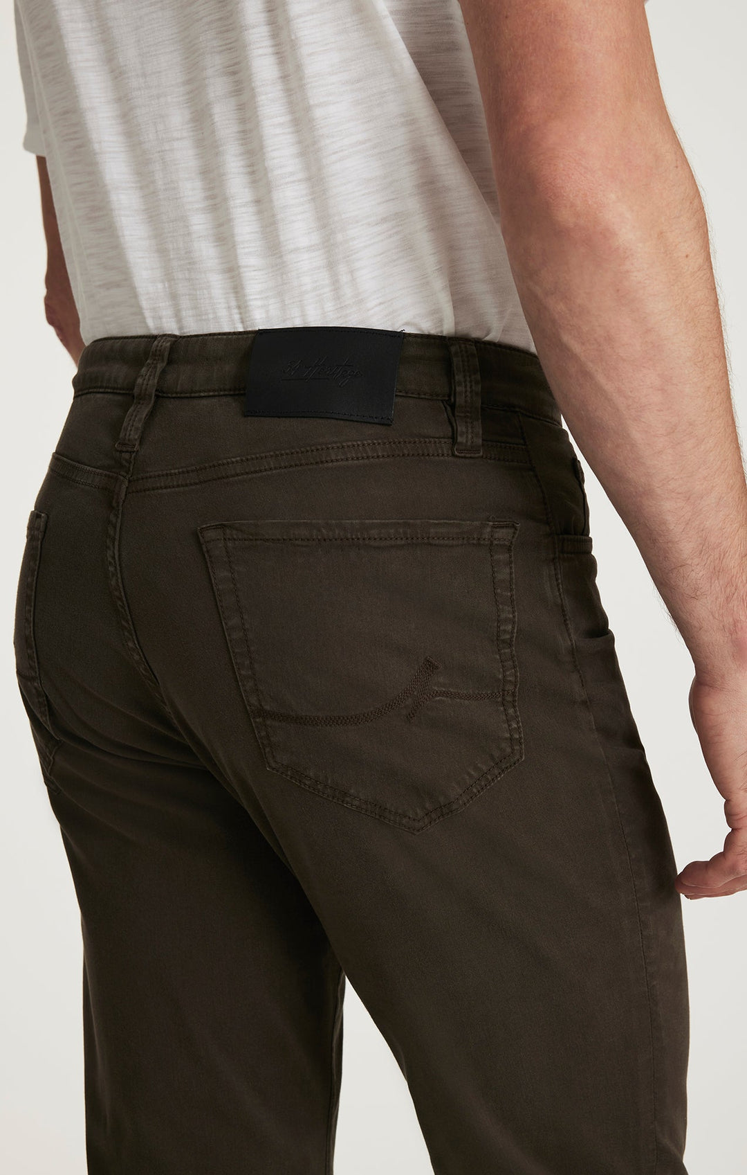 Charisma relaxed straight pants, detail