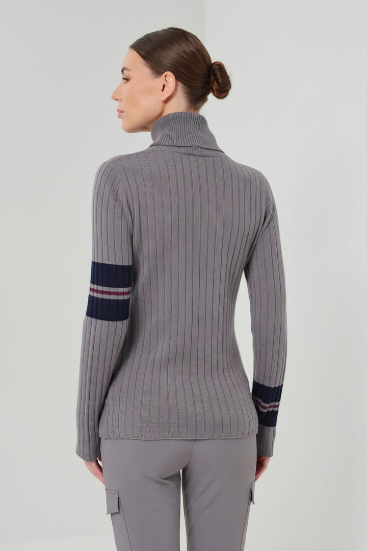 Lourdes Cashmere Turtleneck Sweater