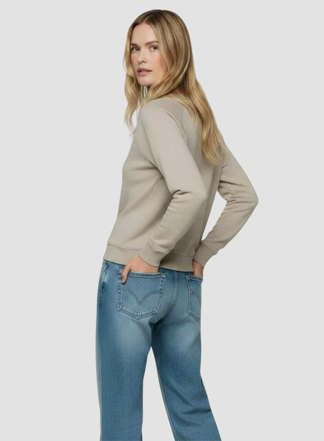 French Terry Semi Relaxed Long Sleeve Crewneck - CREWNECK L/S - Majestic Filatures North America
