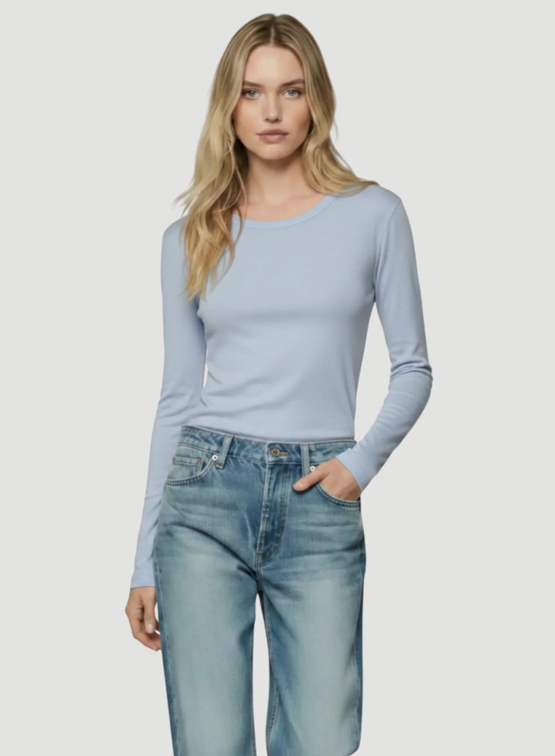 100% Machine Washable Cashmere Long Sleeve Crewneck T-Shirt - CREW L/S - Majestic Filatures North America