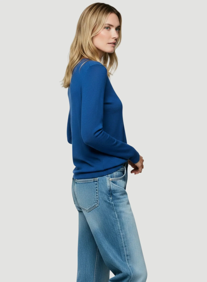 100% Machine Washable Cashmere Long Sleeve Crewneck T-Shirt - CREW L/S - Majestic Filatures North America