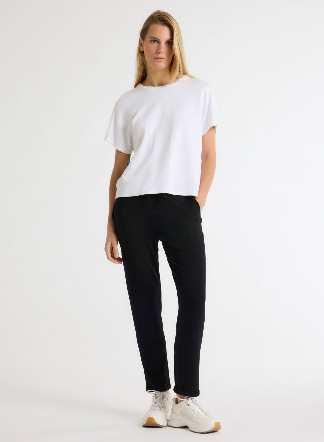 Short Sleeve Round Neck Linen / Organic Cotton T-shirt