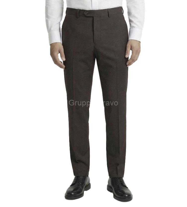 Mantoni M40901-8 brown Super 140's wool fabric detail