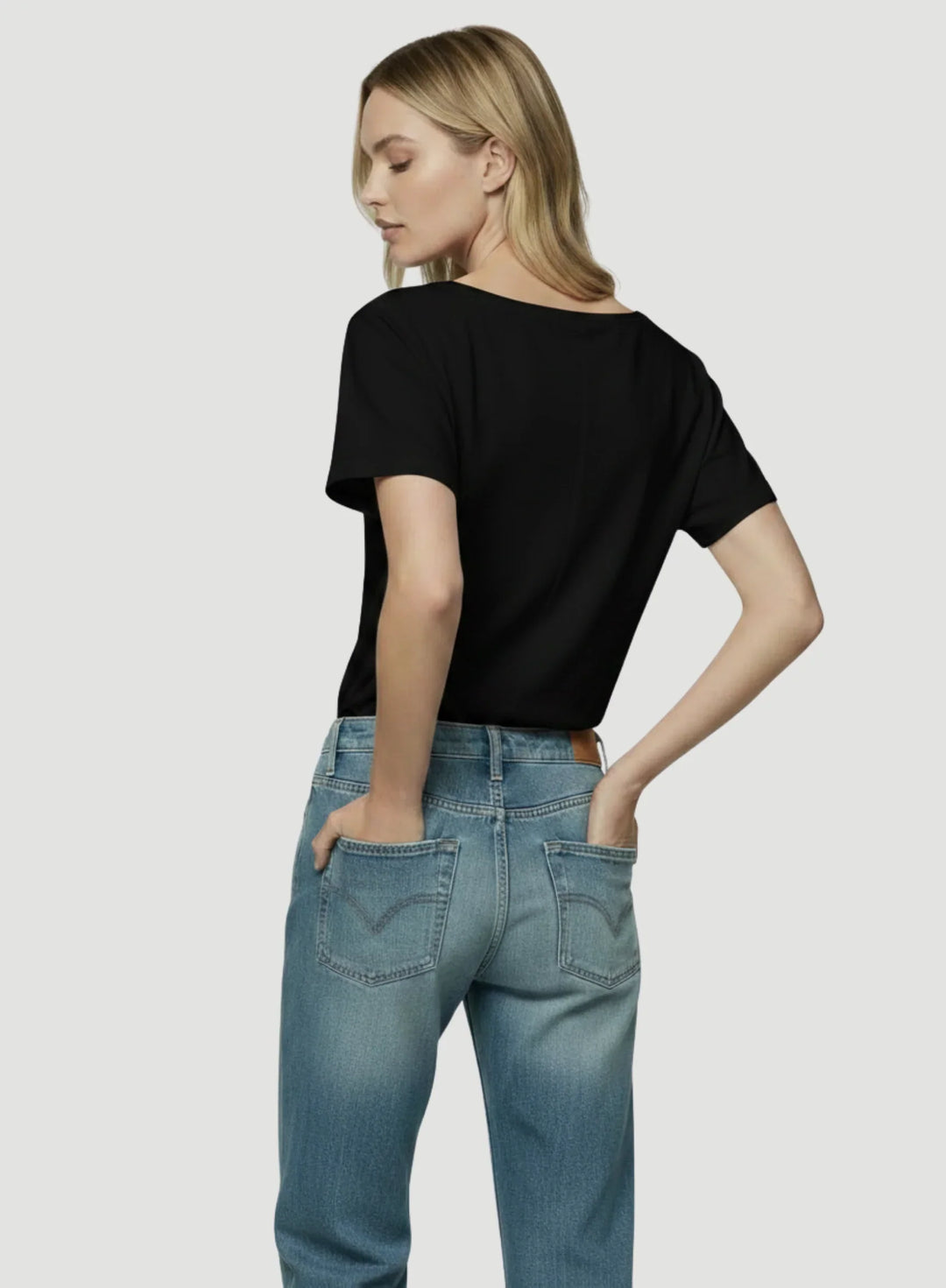 Supima Cotton Semi Relaxed Short Sleeve Crewneck T-Shirt