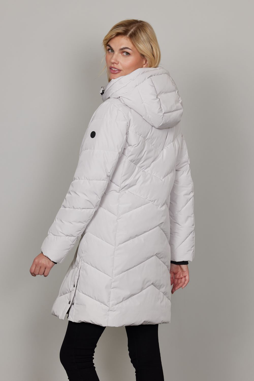 Maya - Winter White