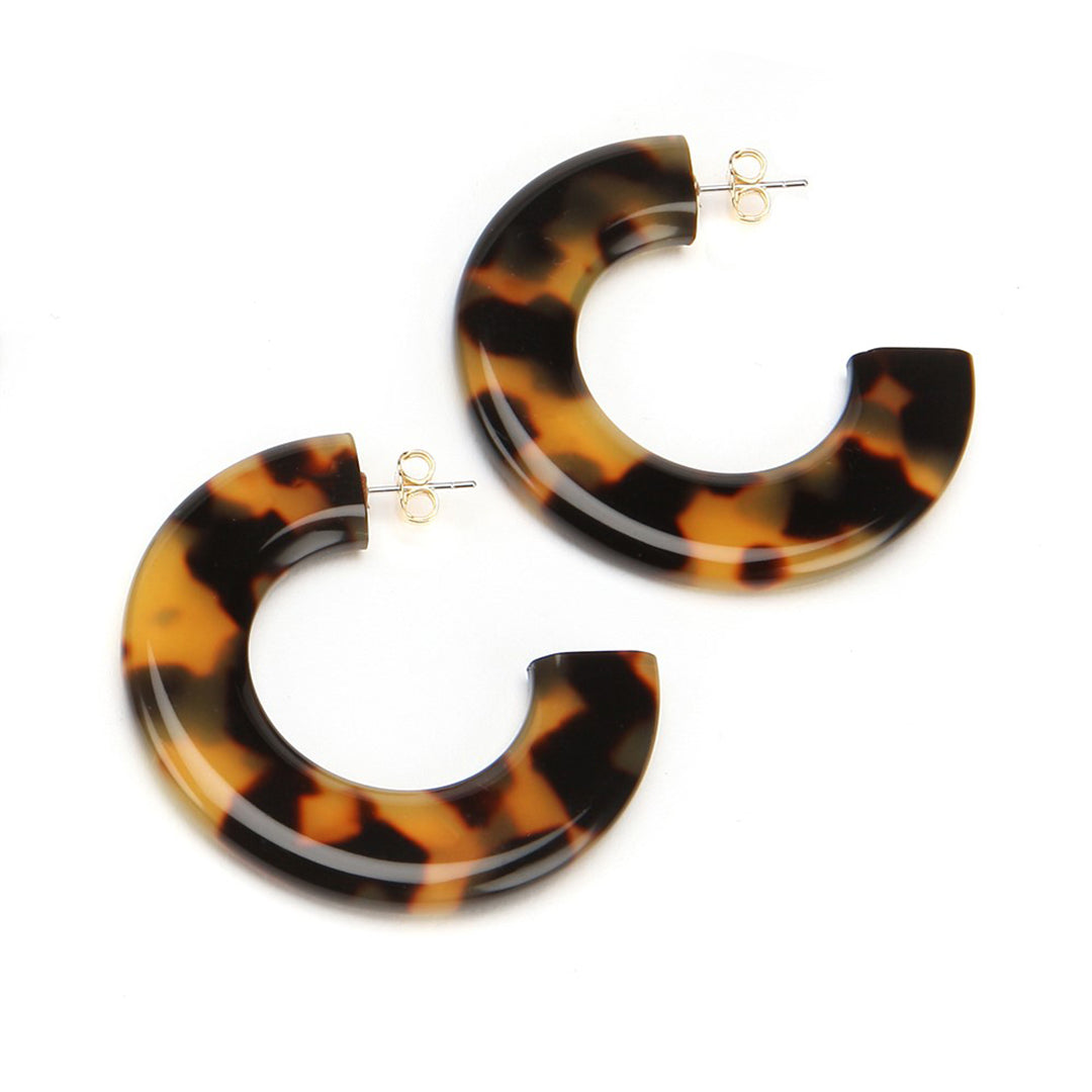 Gia Earring Tshell