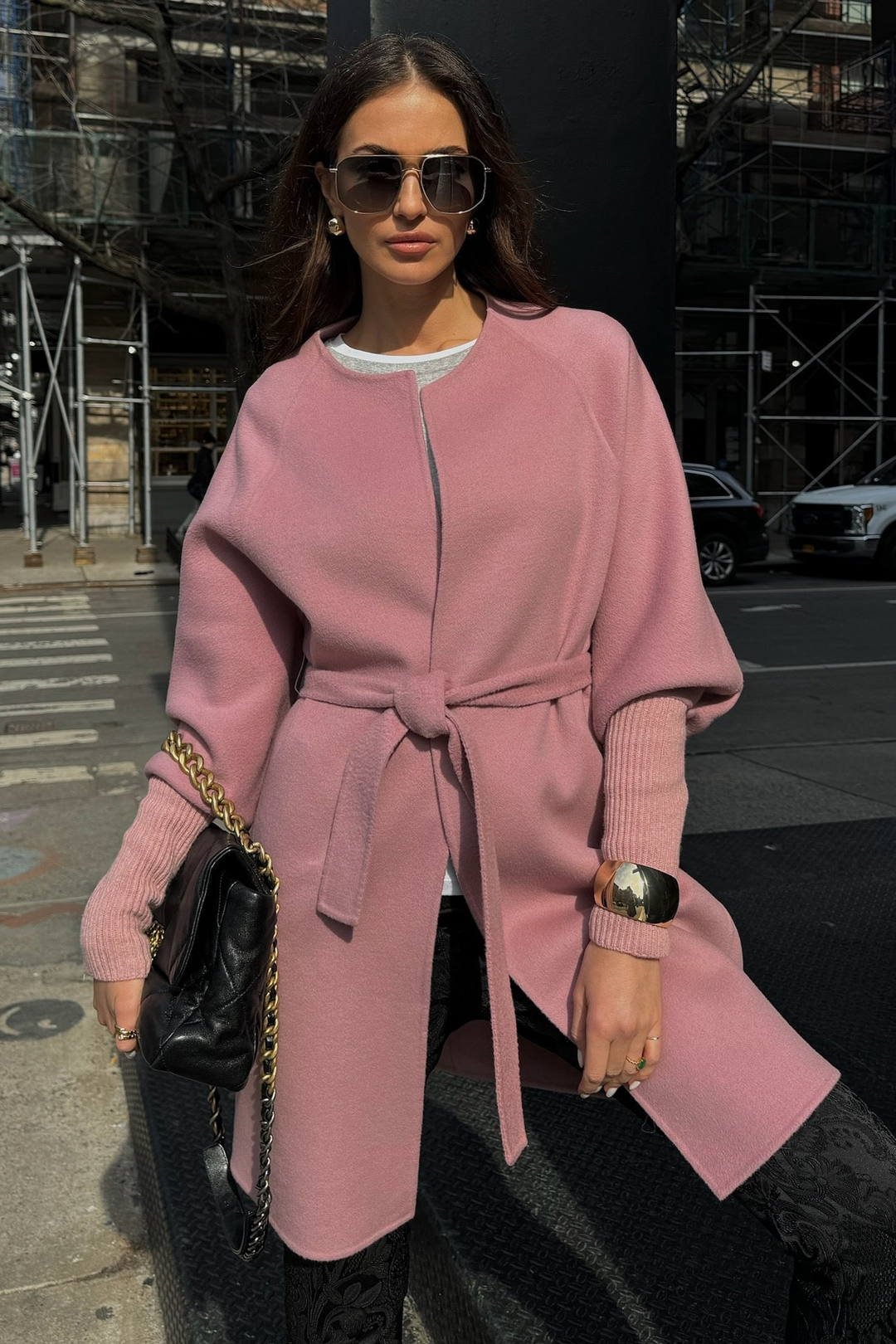 WOOL RIBBED CUFF SLEEVE COAT IN LILAS