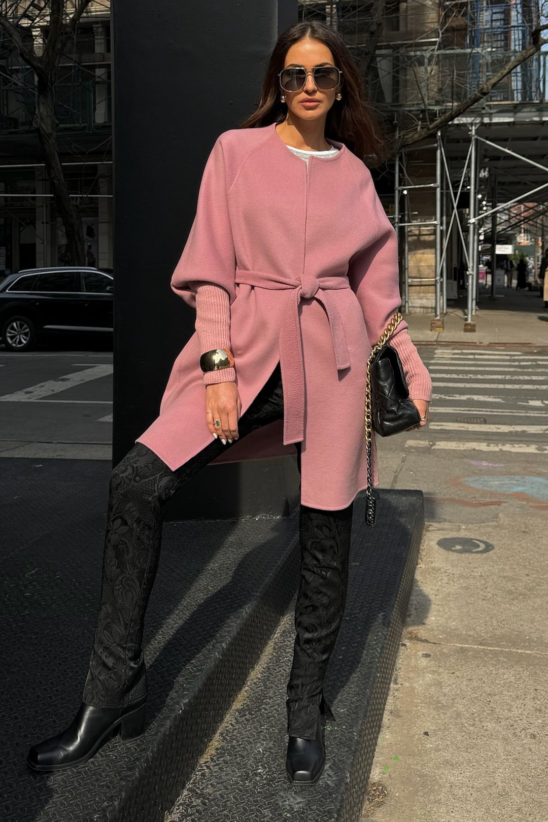 WOOL RIBBED CUFF SLEEVE COAT IN LILAS