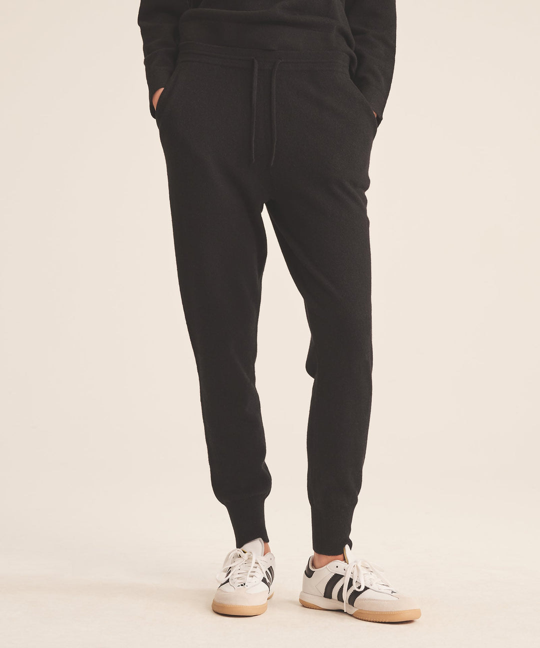 NAADAM Signature Cashmere Jogger - Black