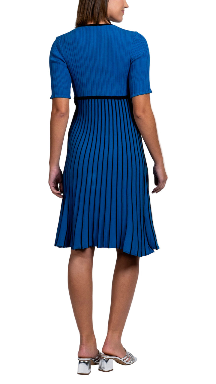 Lara Pleated Short Sleeved Dress / Ocean Blue/Navy