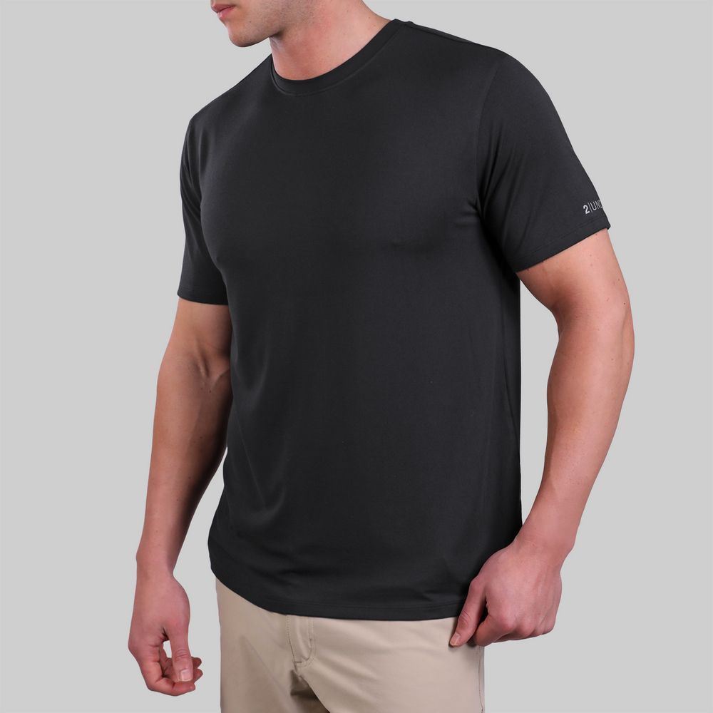2UNDR Luxury Crew Tee Black, front view
