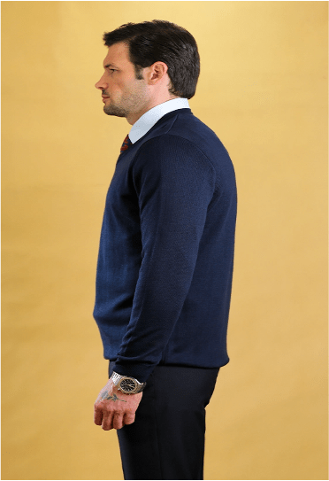 The Caravan Vneck (Sleek Black)