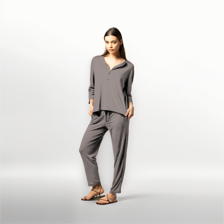 3/4 Sleeve with Linen Seraph Neckline Shirt