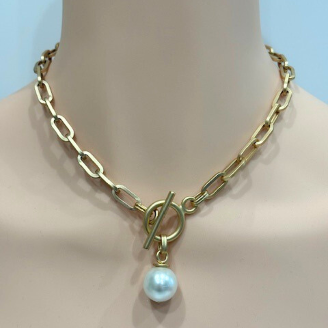 Matte Gold Paperclip Chain With White Bubble Pearl Pendant
