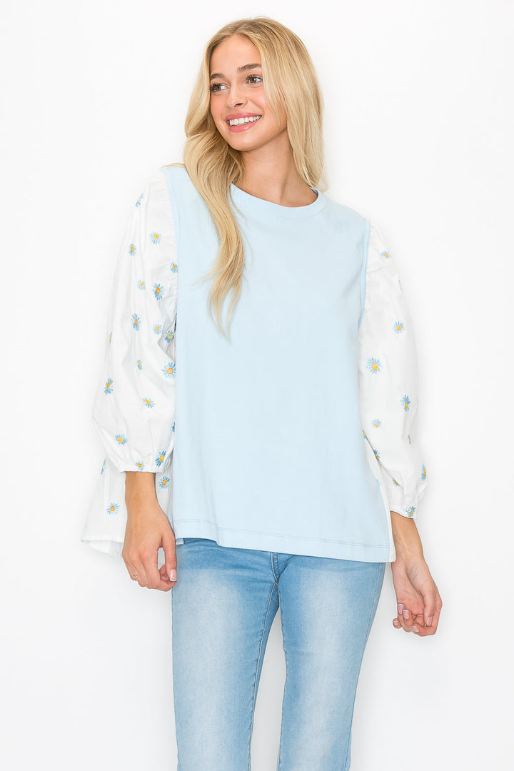 Robin Pointe Knit Top with Embroidered Summer Flowers