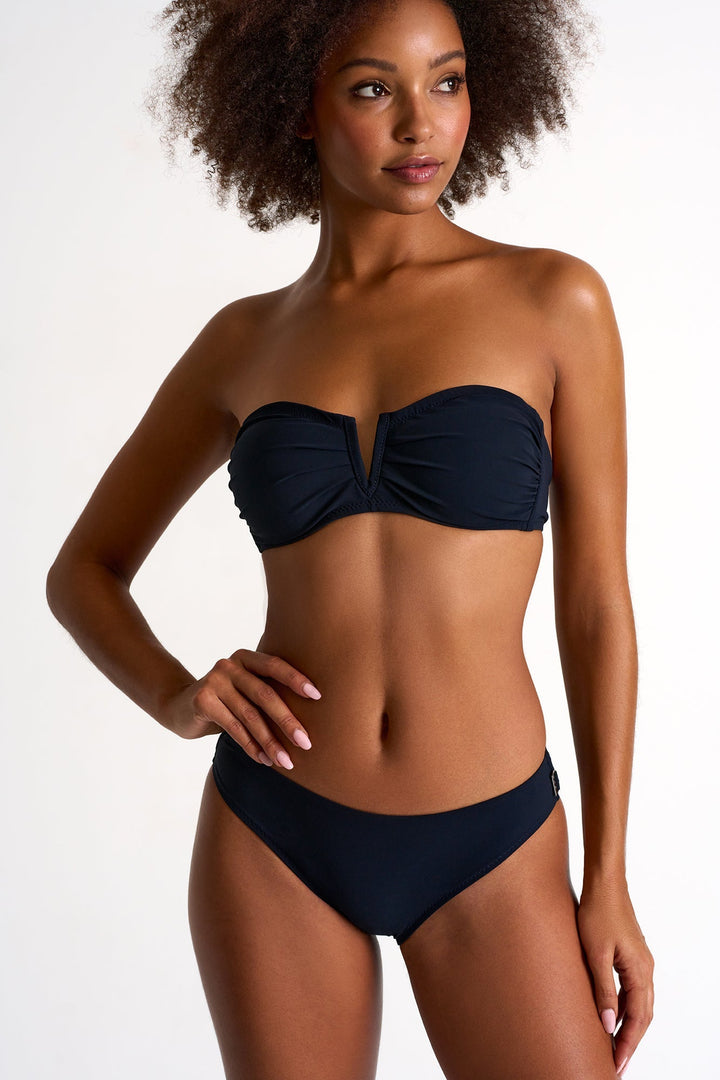 Classic Bikini Bottom - 42460-34-550 4 / 550 Navy / 75% POLYAMIDE, 25% ELASTANE