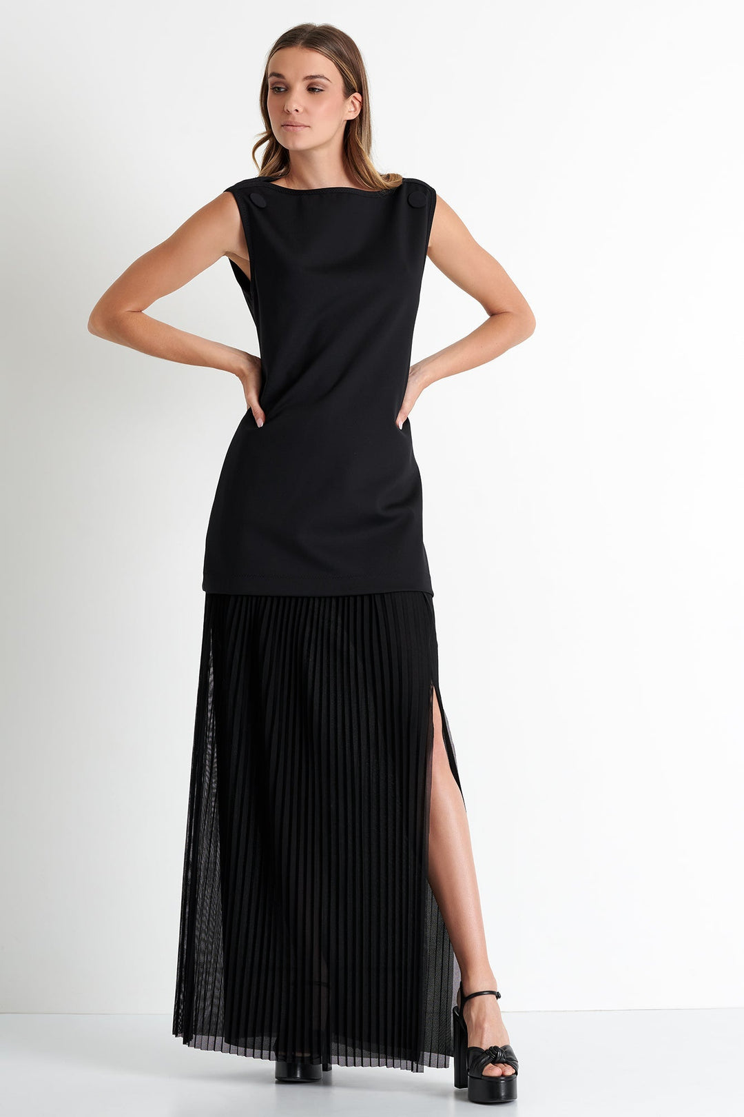 Short Dress 2 / 800 Caviar / 75% POLYAMIDE, 25% ELASTANE