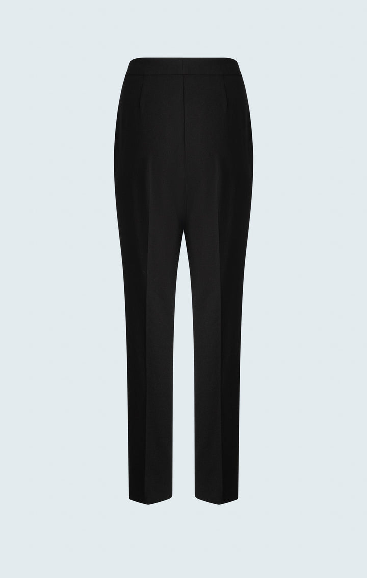 Crop pant with front pleat